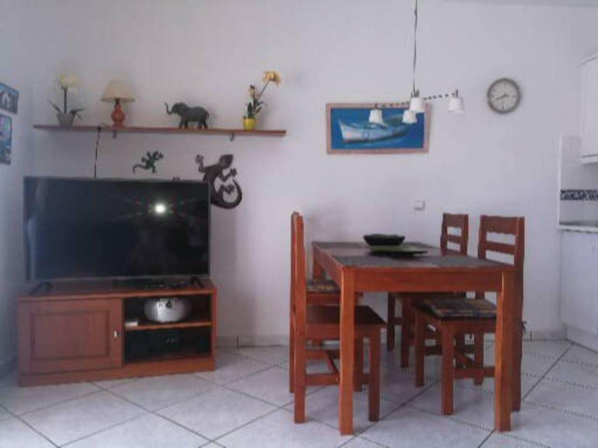 Casa Hibiscus Sehr Schoenes Appartment Zum Relaxen 코스타카르마 외부 사진